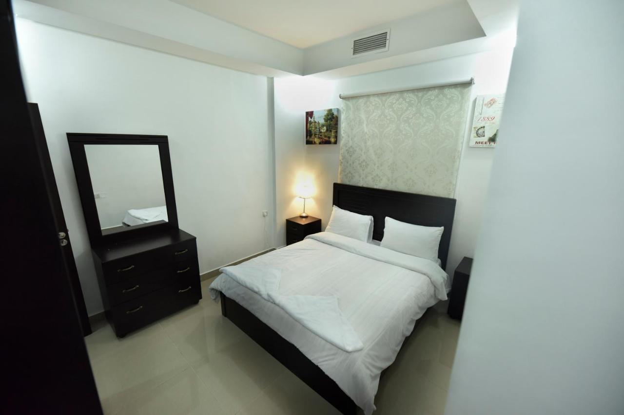 Heidelberg Apartment Кувейт Екстериор снимка