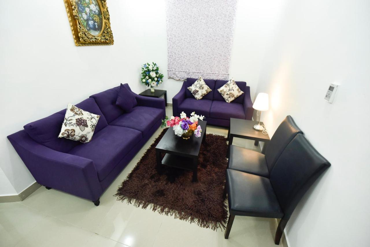 Heidelberg Apartment Кувейт Екстериор снимка