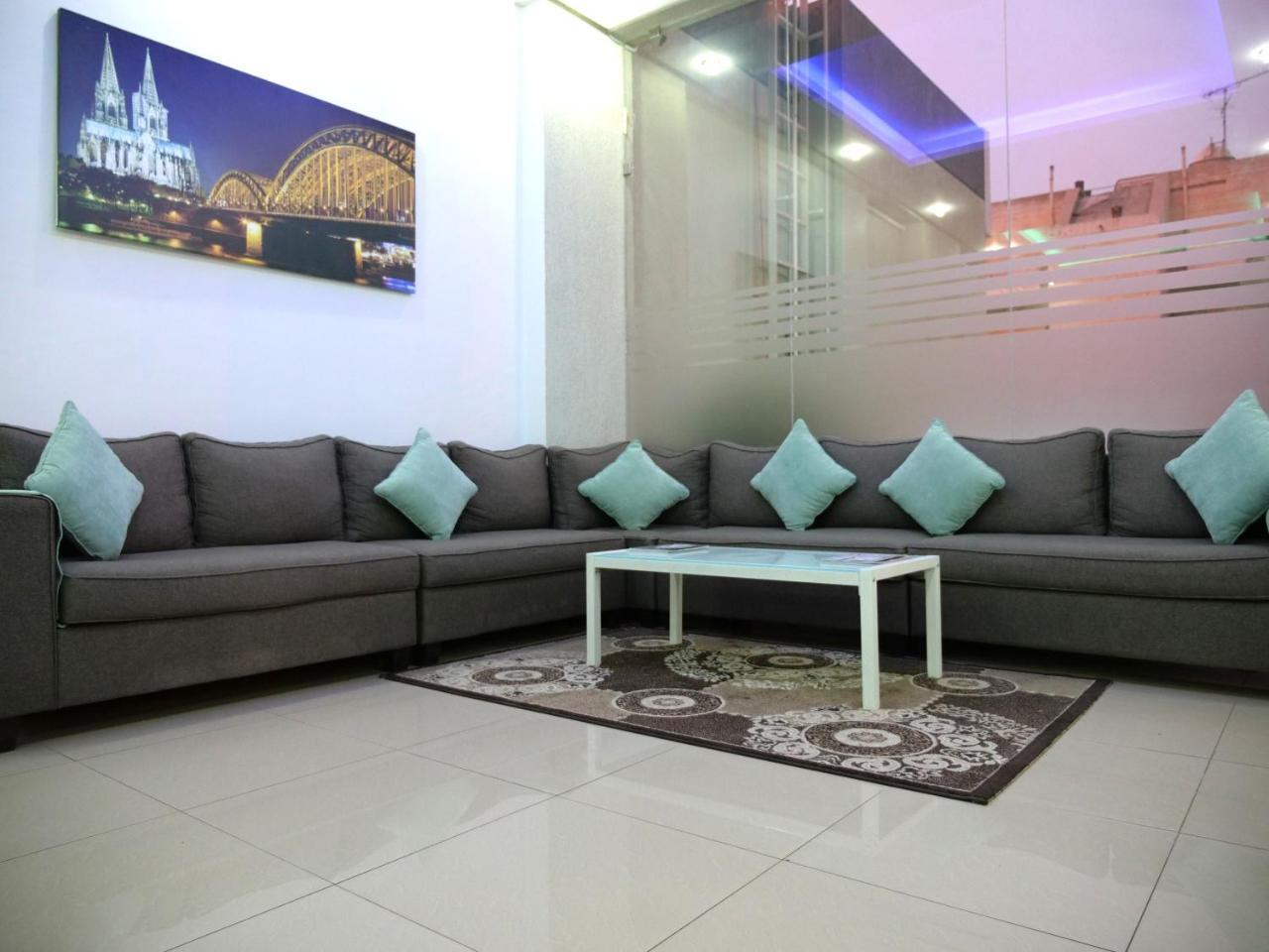 Heidelberg Apartment Кувейт Екстериор снимка