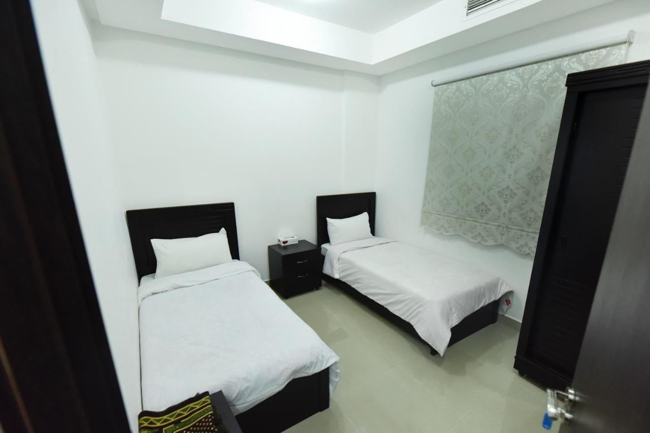 Heidelberg Apartment Кувейт Екстериор снимка