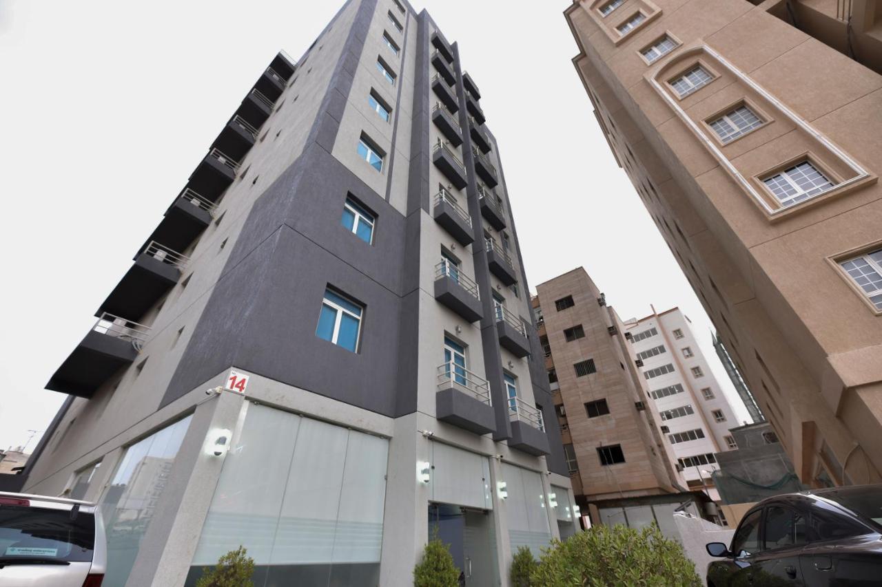Heidelberg Apartment Кувейт Екстериор снимка