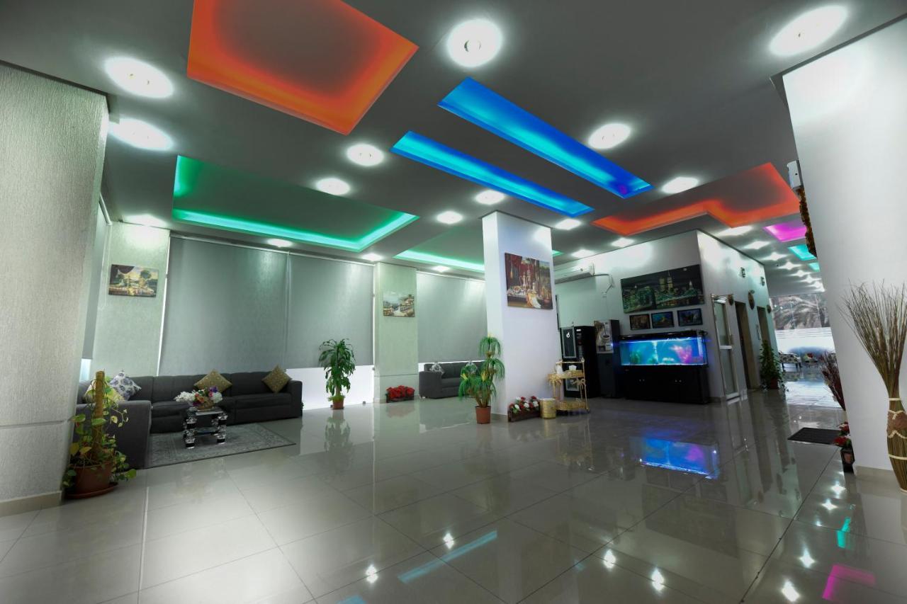 Heidelberg Apartment Кувейт Екстериор снимка