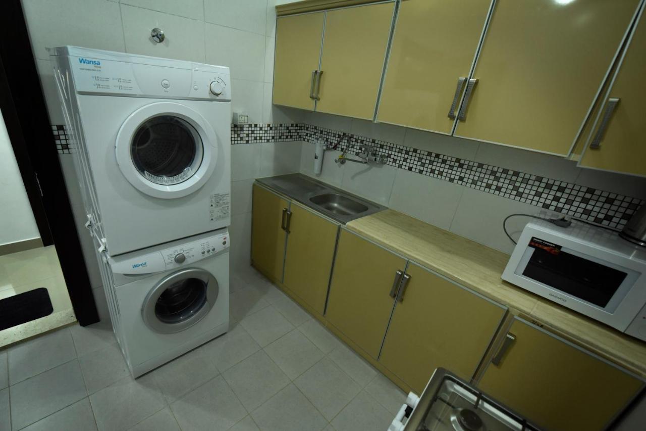 Heidelberg Apartment Кувейт Екстериор снимка